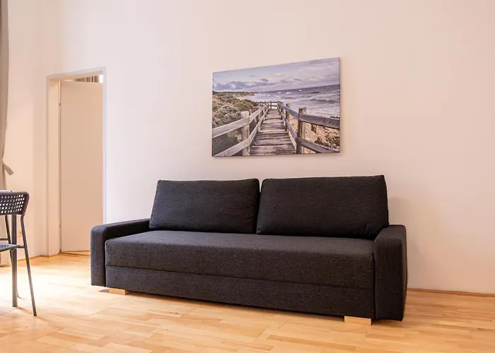 Spacious 3 Adjacent Apartments, Very In شقة فيينا