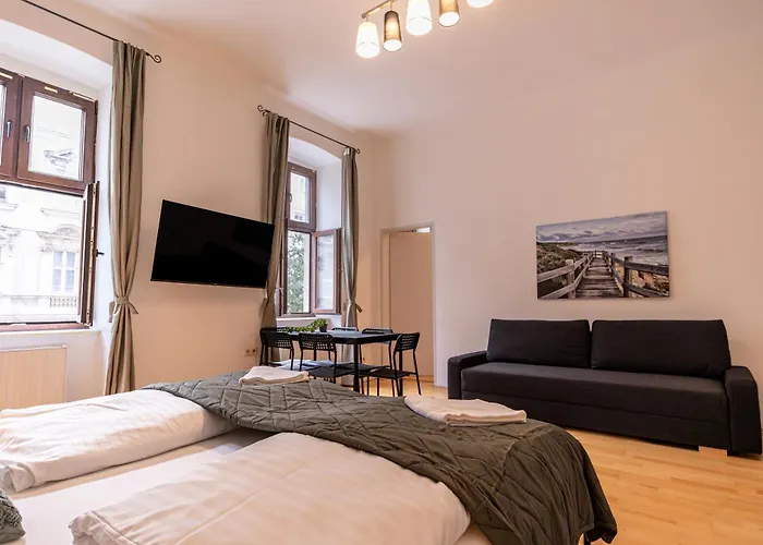 شقة Spacious 3 Adjacent Apartments, Very In فيينا